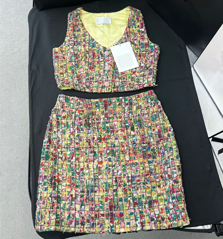 Summer Clothing In Winter - تخصيص ملابس نسائية أوروبية جديدة لشتاء