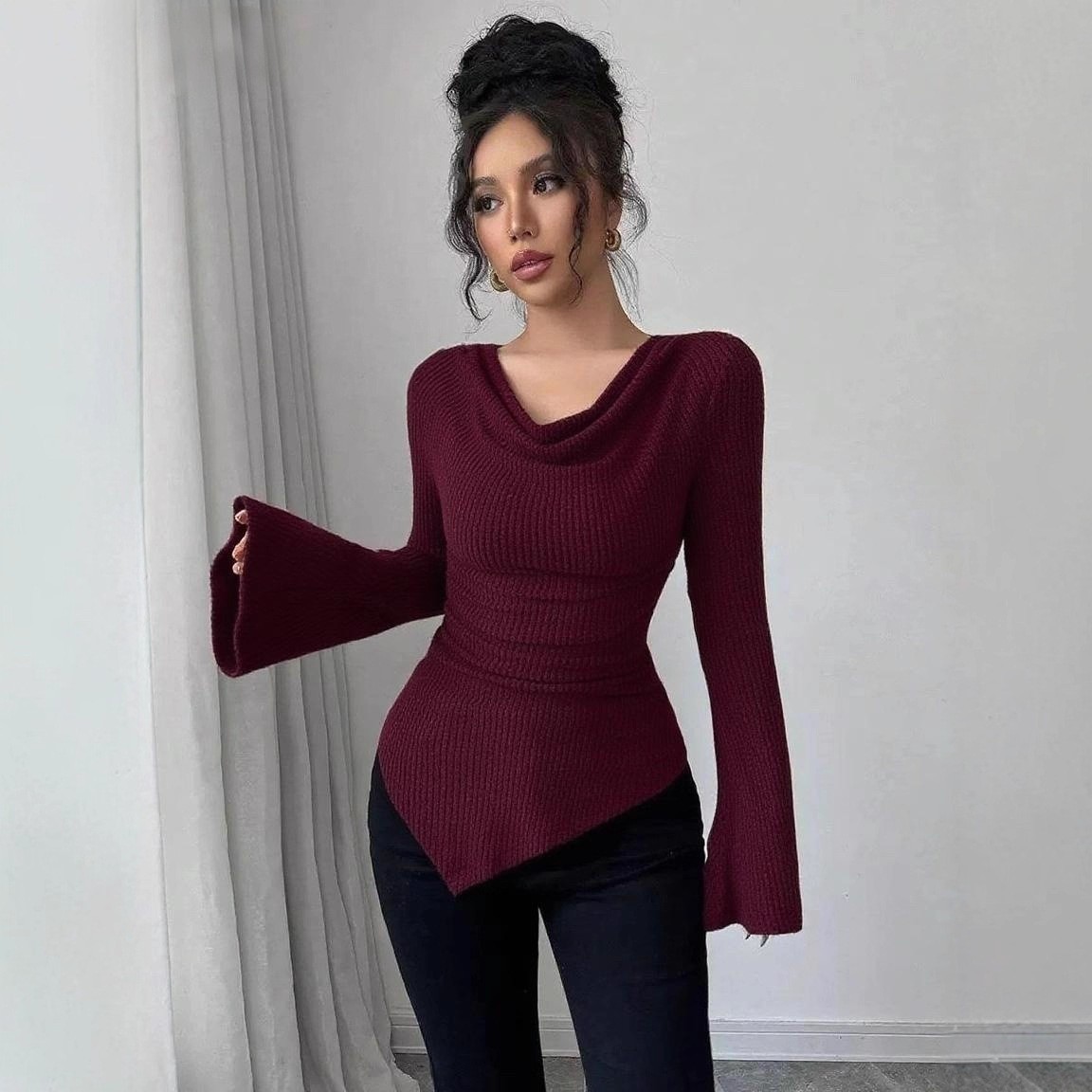 بلوزة نسائية بأكمام طويلة بلون - مراجعة Off Shoulder Blouse وسعره