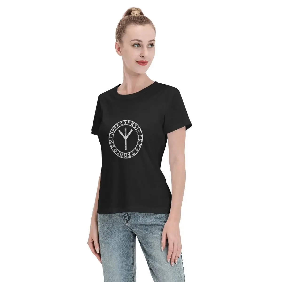 تي شيرت نسائي بأكمام قصيرة من  - مراجعة Summer Viking Clothing وسعره